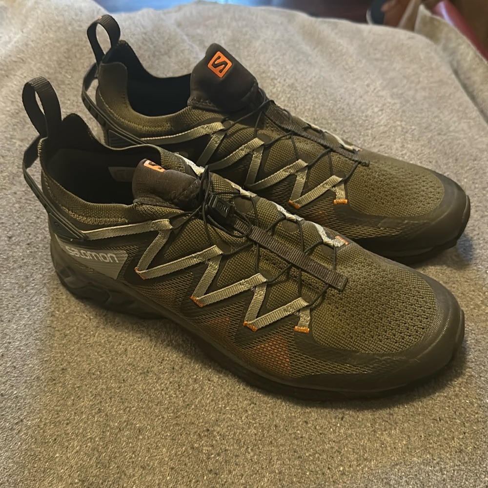 Solomon Hiking Shoes, New Condition